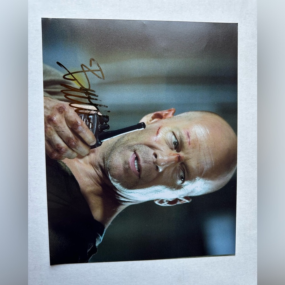 Bruce Willis autograph 8 x 10 photo